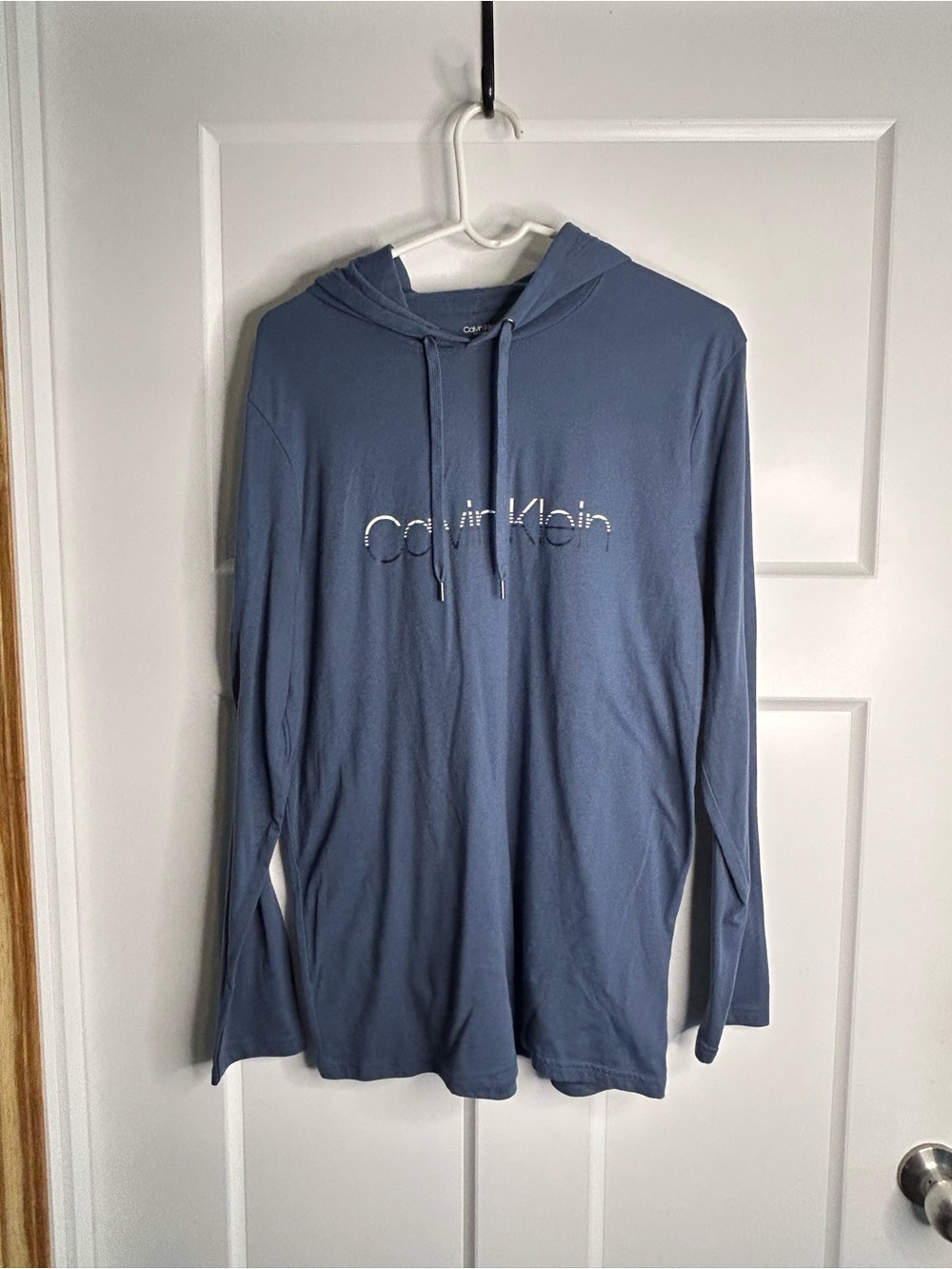 Calvin Klein Sleepwear Women’s Medium Hooded Long Sleeve Tee Blue 3142